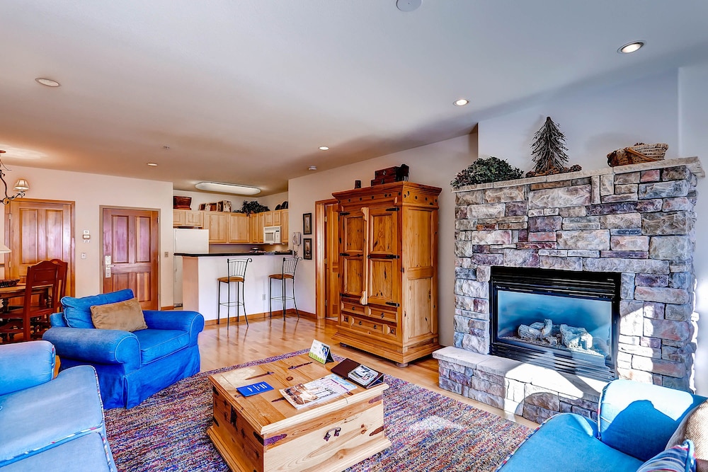 Gateway Mountain Lodge 46/75
