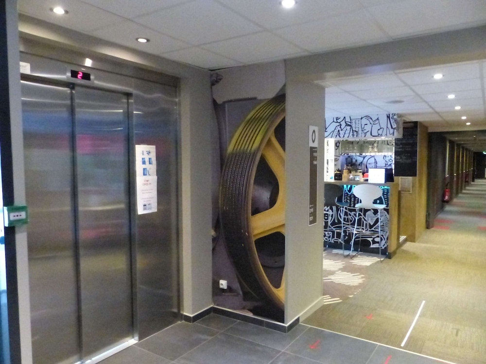 IBIS CHALON SUR SAONE NORD 64/67