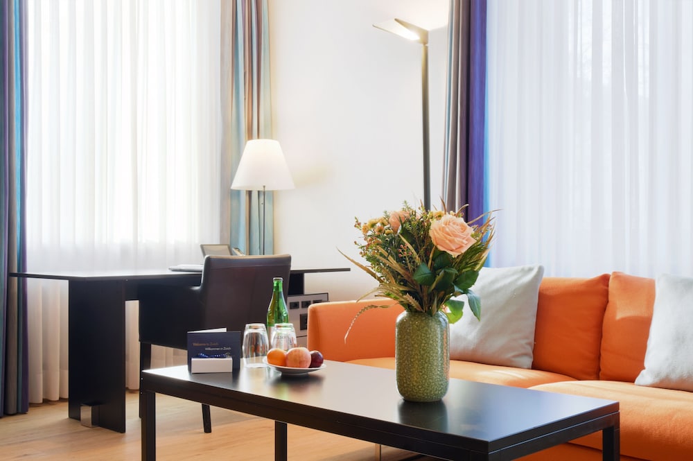 Hotel Glarnischhof 57/65