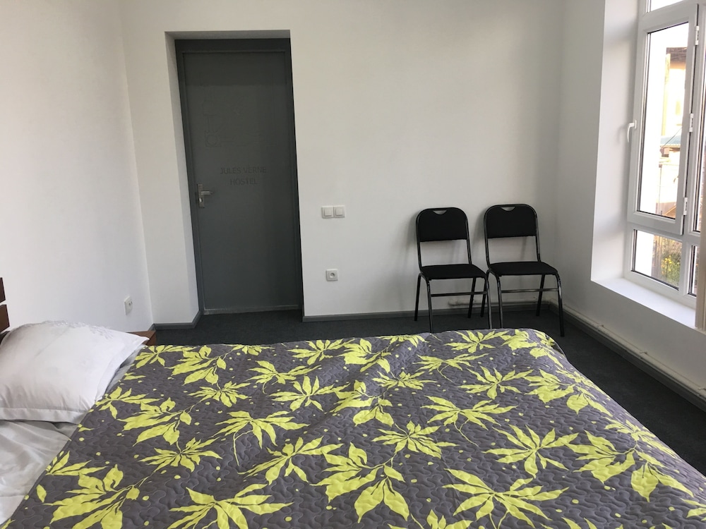 Jules Verne Hostel Tashkent 40/50