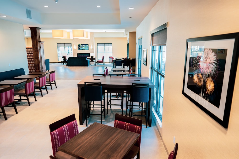 Comfort Suites Albuquerque Airport 28/34
