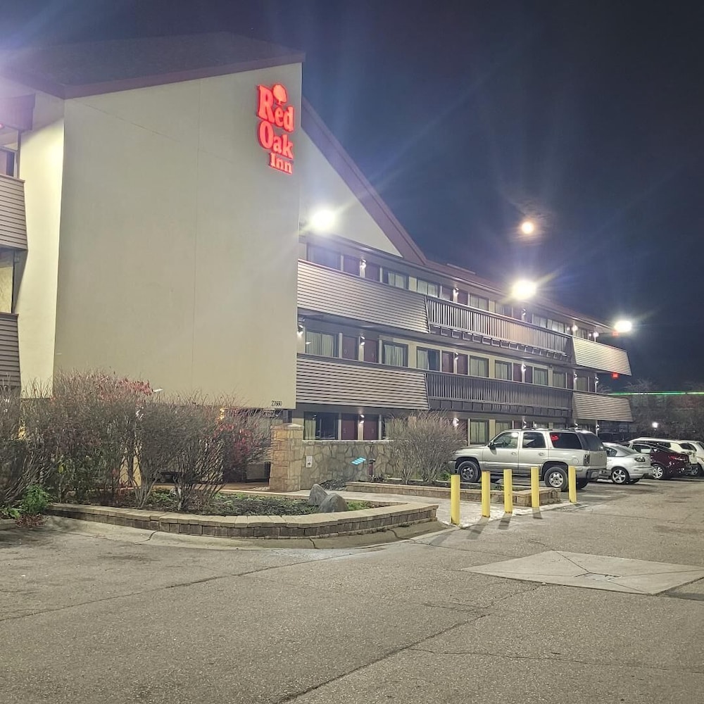 Red Oak Inn Detroit - Southfield 3/36