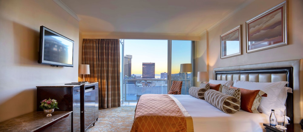 1 Bedroom, Tower, Suite, City View