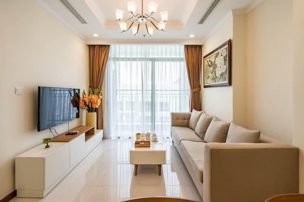 Christine S Saigon Apartment 23/50