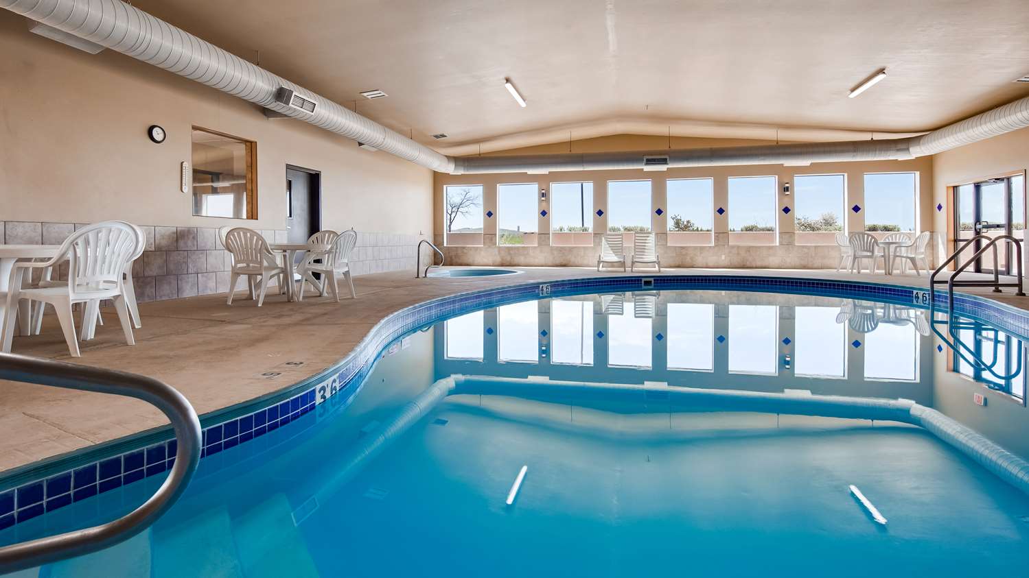 Best Western West Hills Inn 3/11