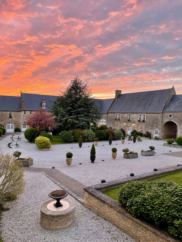 FERME DE LA RANCONNIERE - MANOIR DE MATHAN 68/78