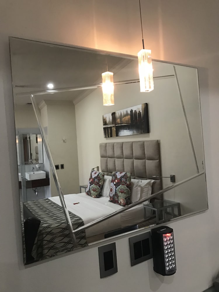 Ecolux Boutique Hotel 18/50