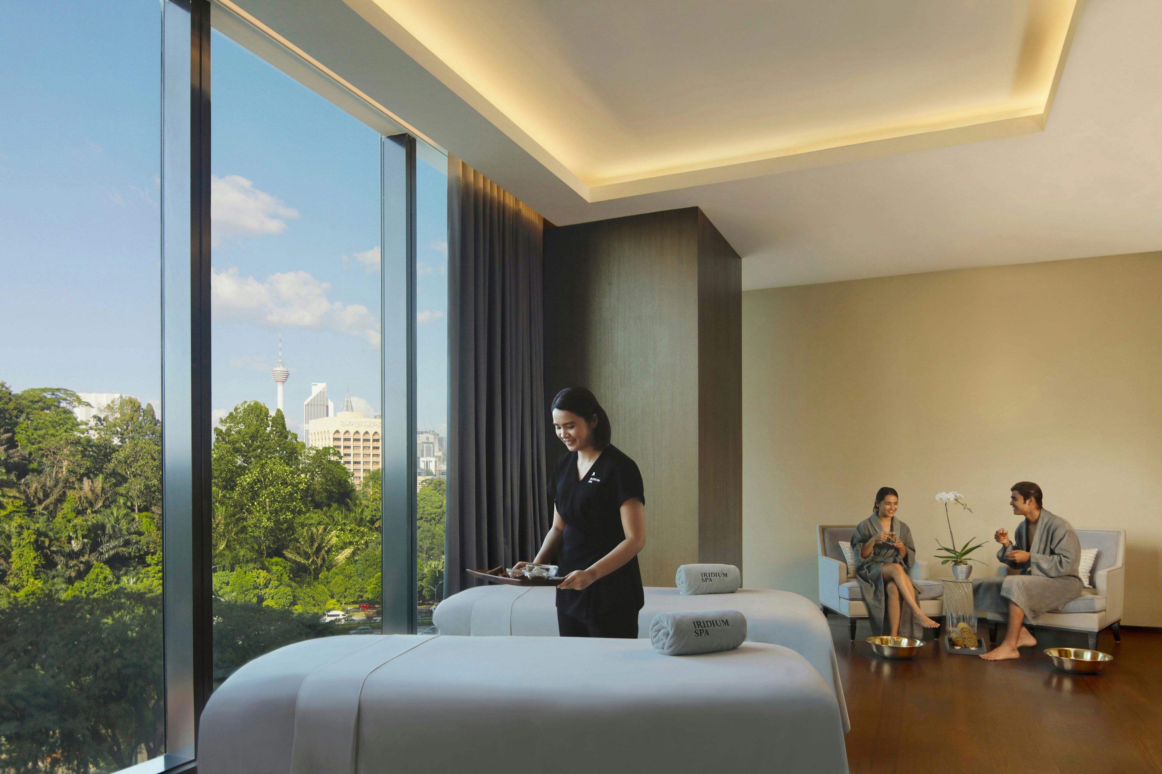 THE ST. REGIS KUALA LUMPUR 33/72