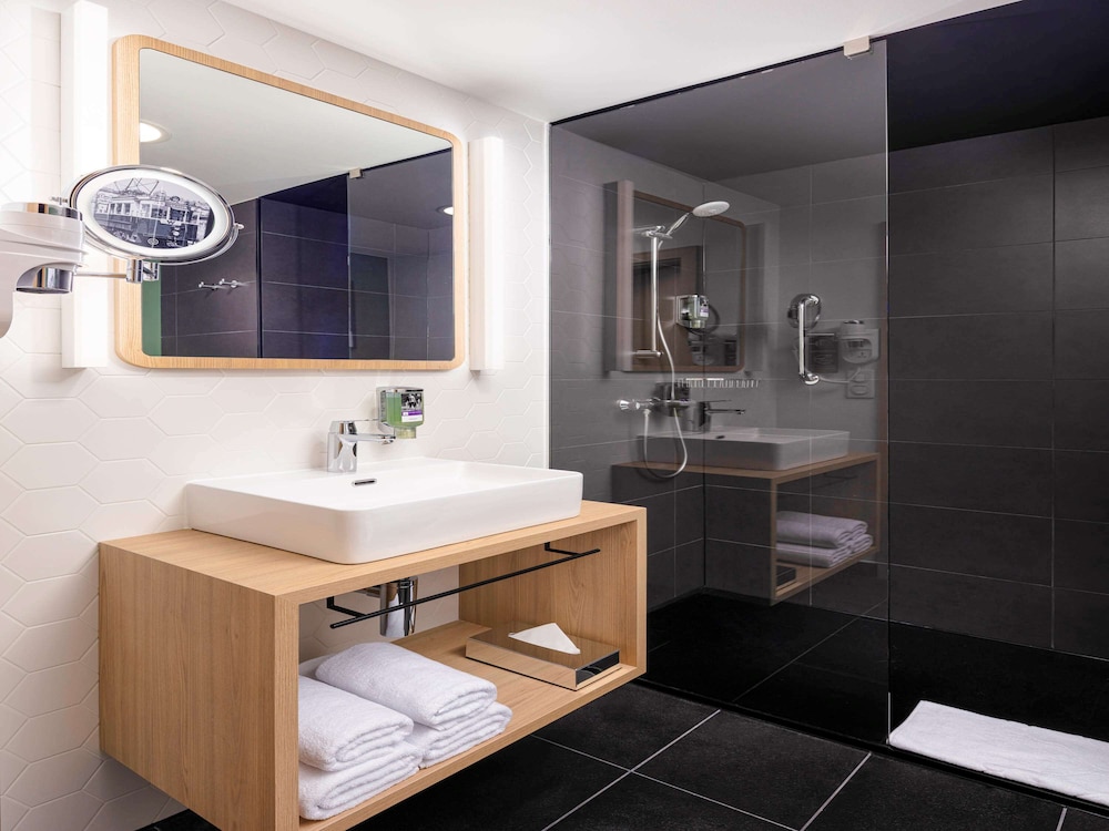 Mercure Warszawa Ursus Station 68/70