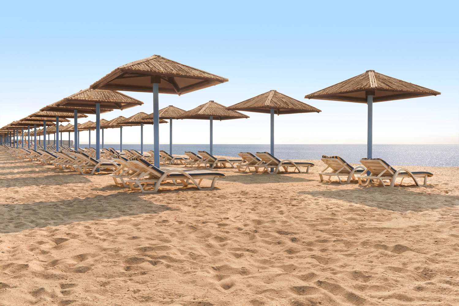 Wyndham Garden Ajman Corniche 20/24