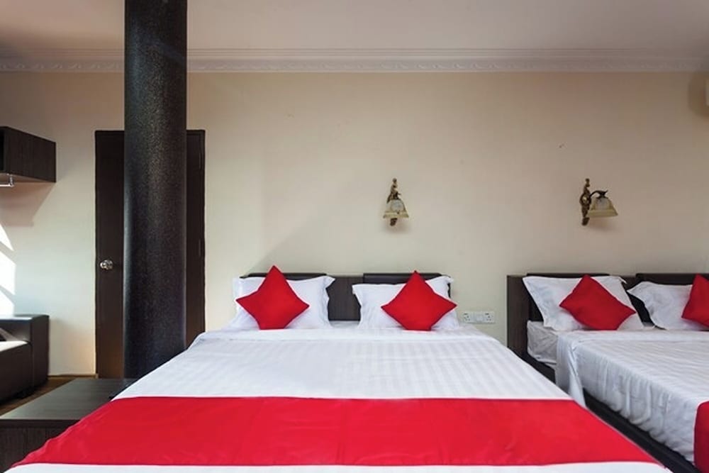 Hotel O T P Hotel 37/54
