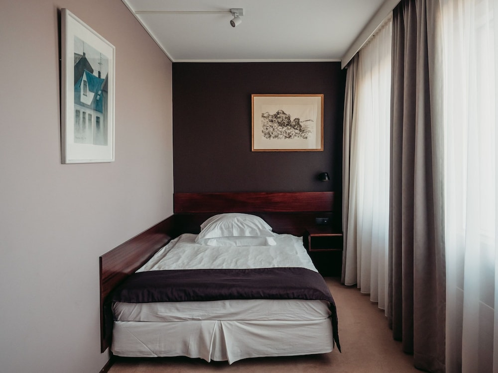 Hotel Holt - The Art Hotel 9/38