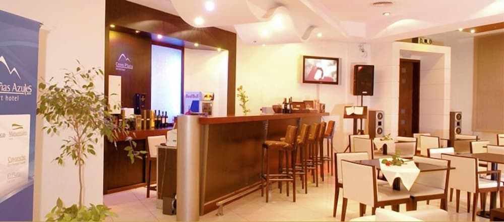 MONTANAS AZULES APART HOTEL 3/30