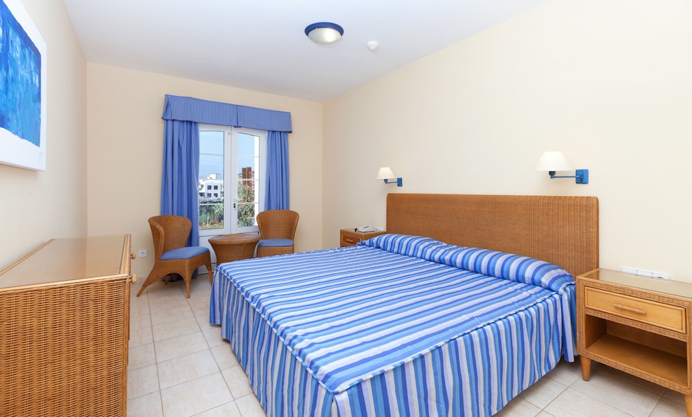 Apartamentos LIVVO Coloradamar 5/24