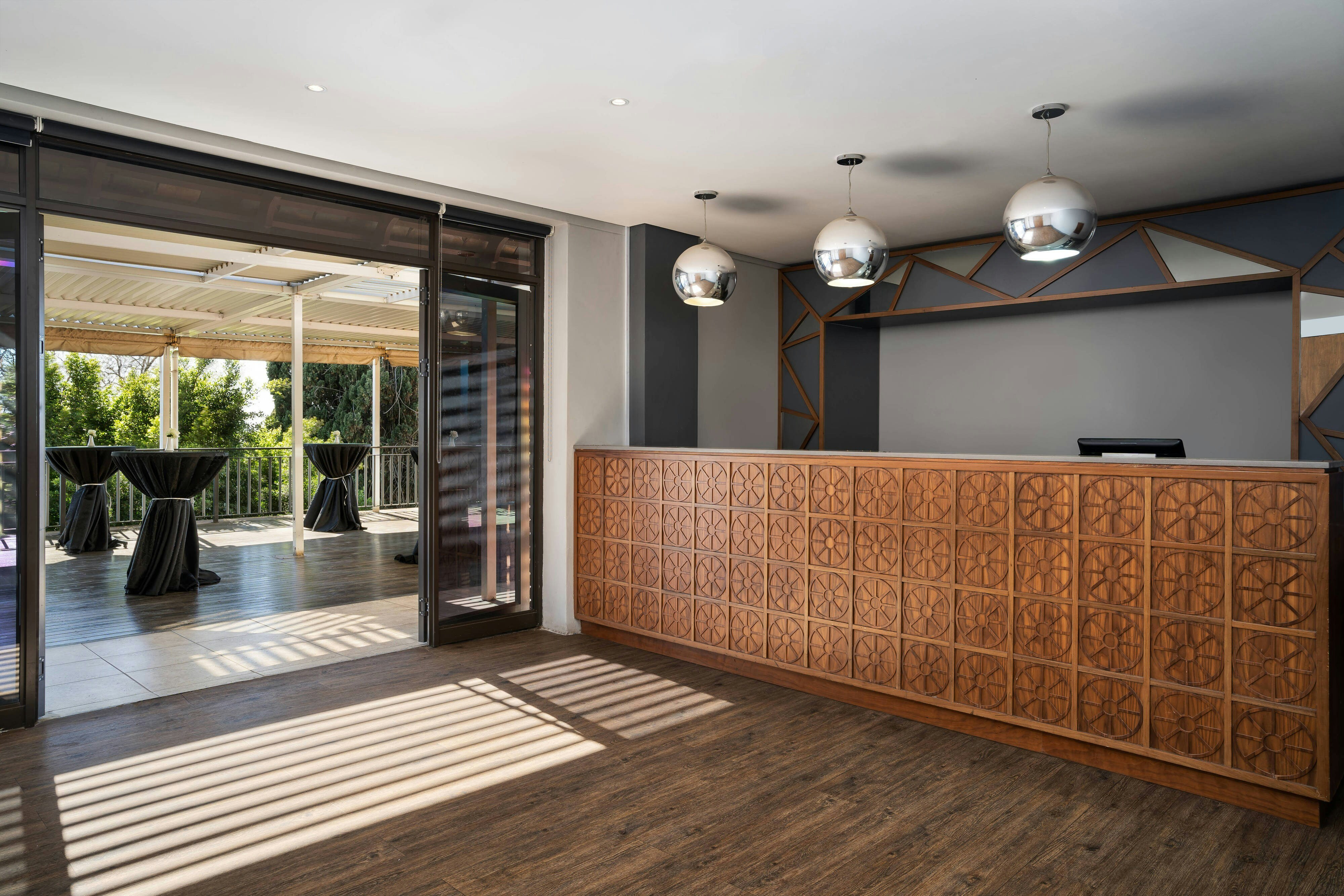 Protea Hotel Wanderers 12/80