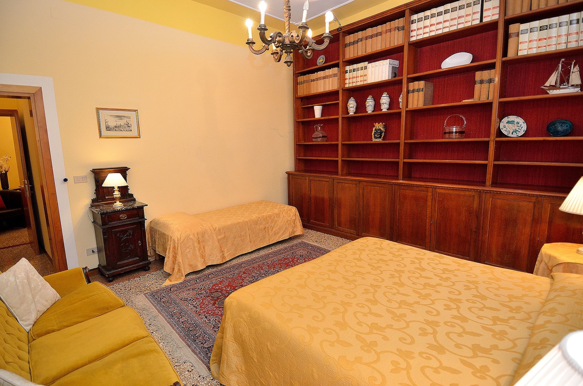 2 Bedrooms, Apartment, 1 Single and 2 Queen Beds