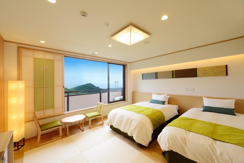 Standard, Twin Beds, Ocean View, Night View