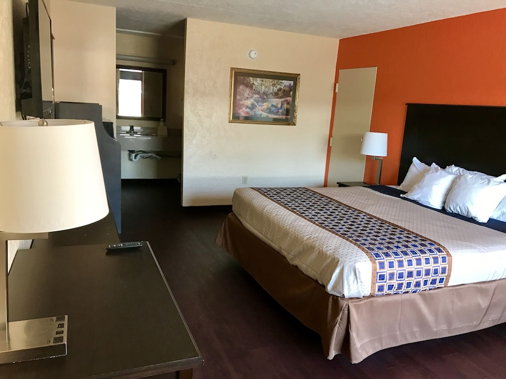 American Inn 17/35