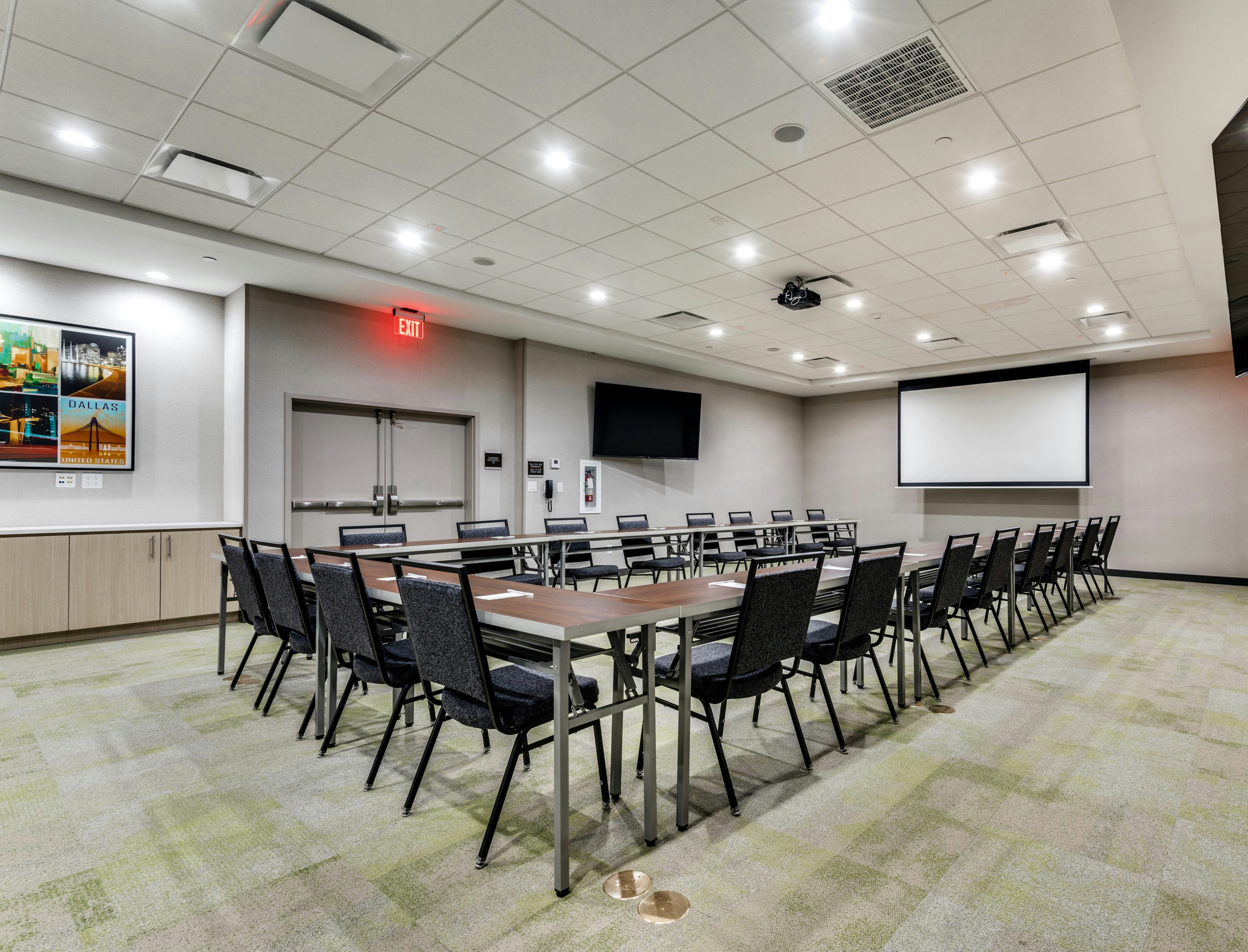 Home2 Suites By Hilton Dallas Medical District Lovefield Tx 24/26