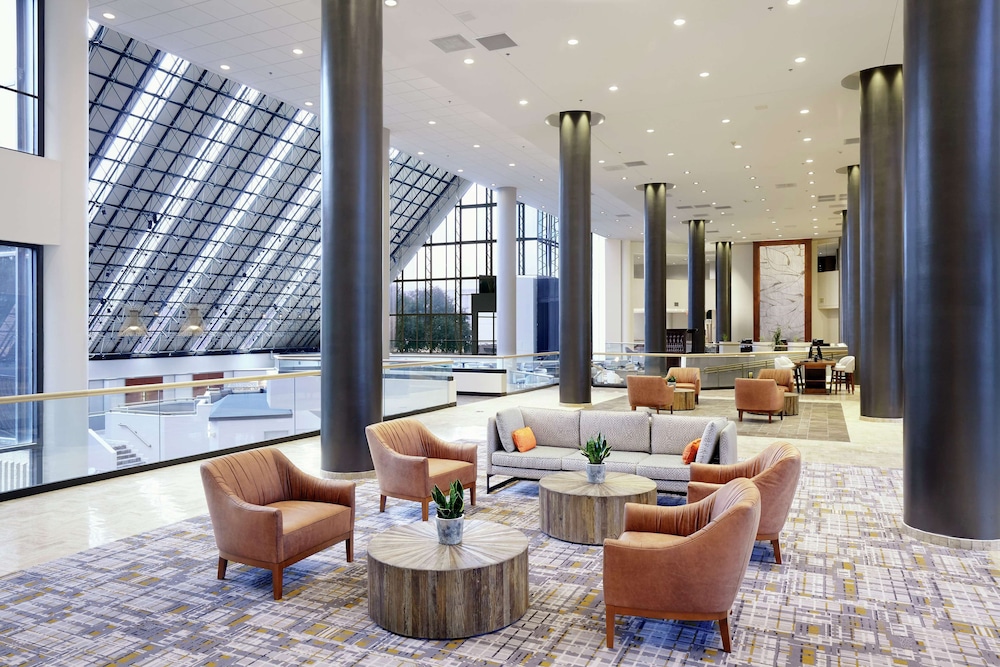 DoubleTree by Hilton Hotel Dallas Near the Galleria 31/48