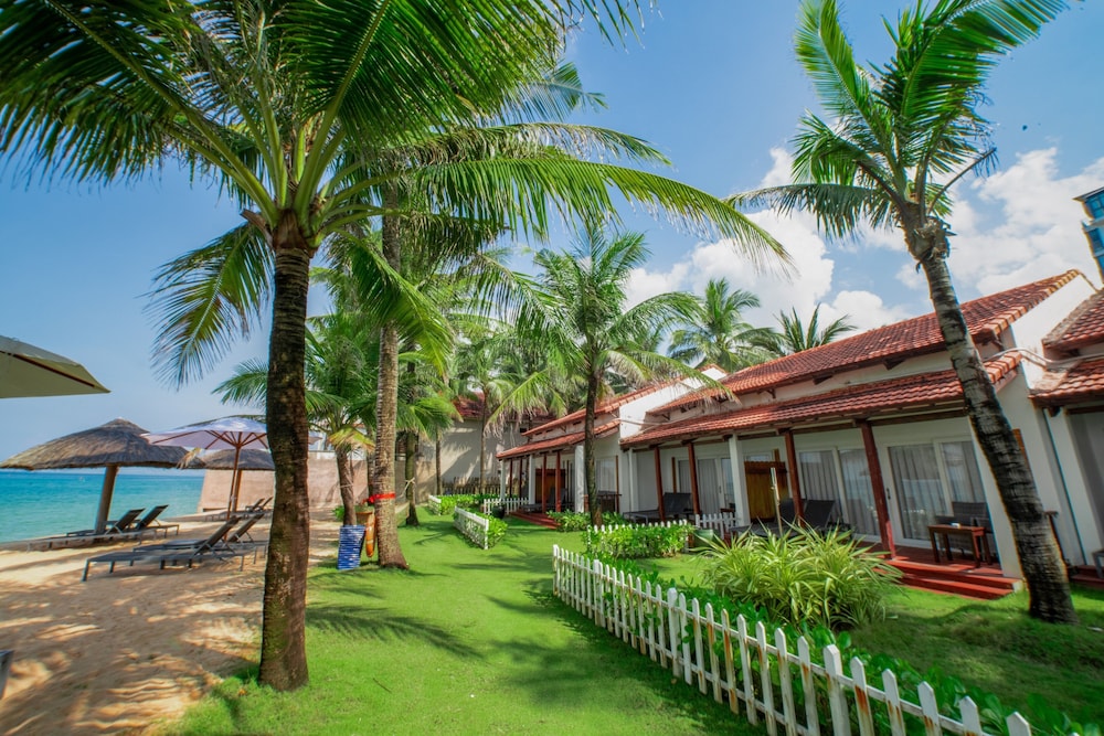 Famiana Resort and Spa Phu Quoc 40/48