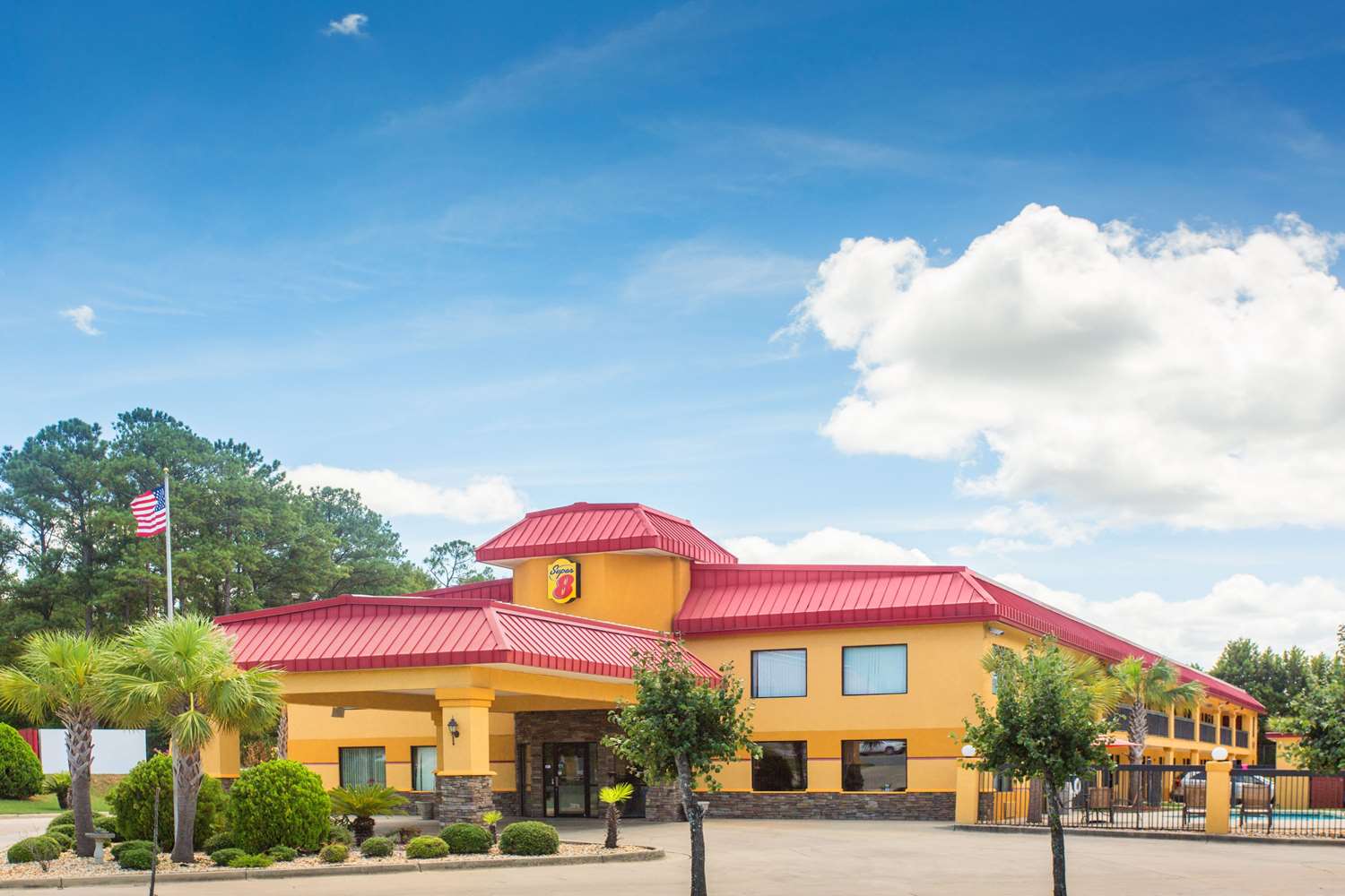 Super 8 by Wyndham Dublin 4/27