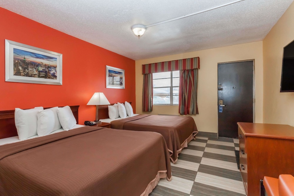 Travelodge by Wyndham Jersey City 9/22