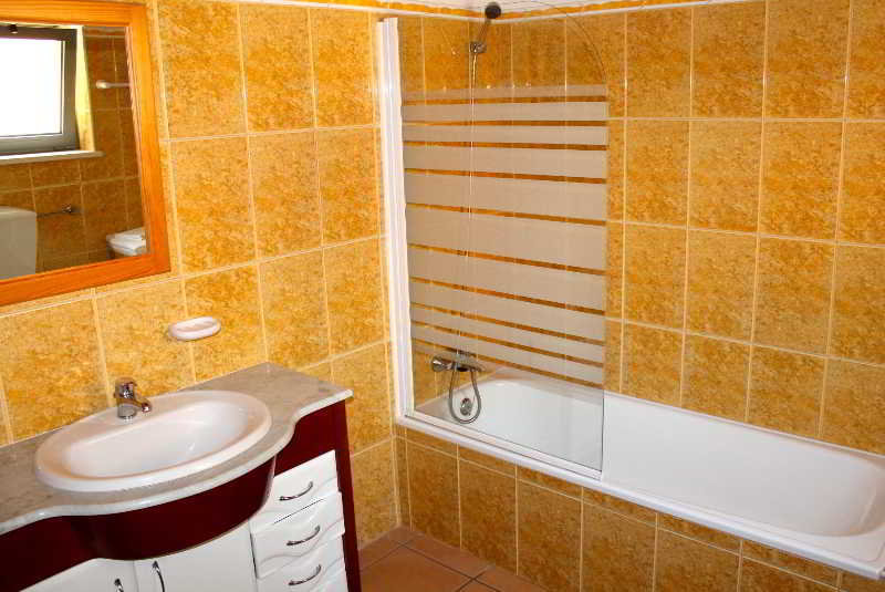 Quinta Dos Caracois 21/21