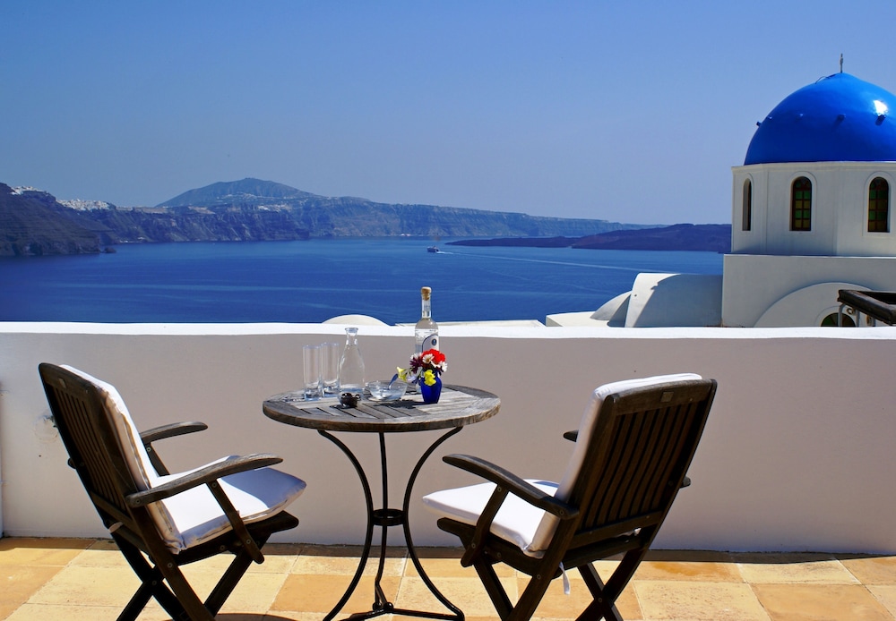 Aethrio Sunset Village Oia 75/87