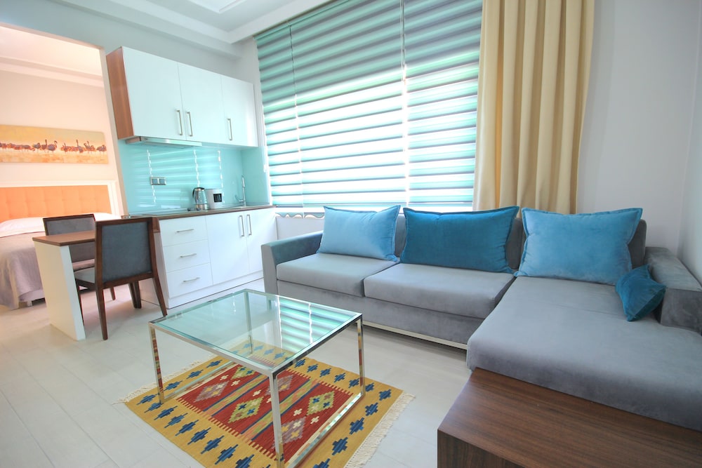 Delight Deluxe Apart Hotel 42/72