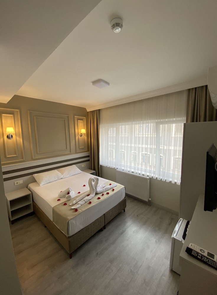 Grandaura Edirne 6/27