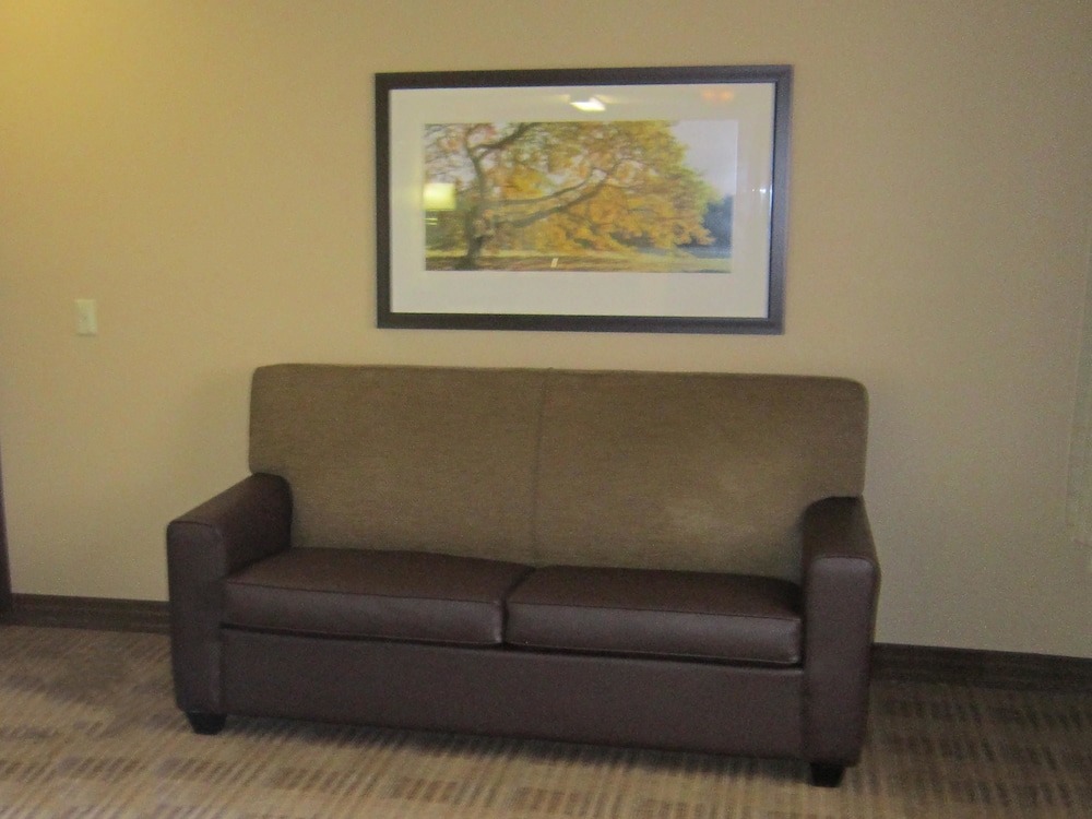 Studio 6 Extended Stay Findlay Tiffin Avenue OH 36/50
