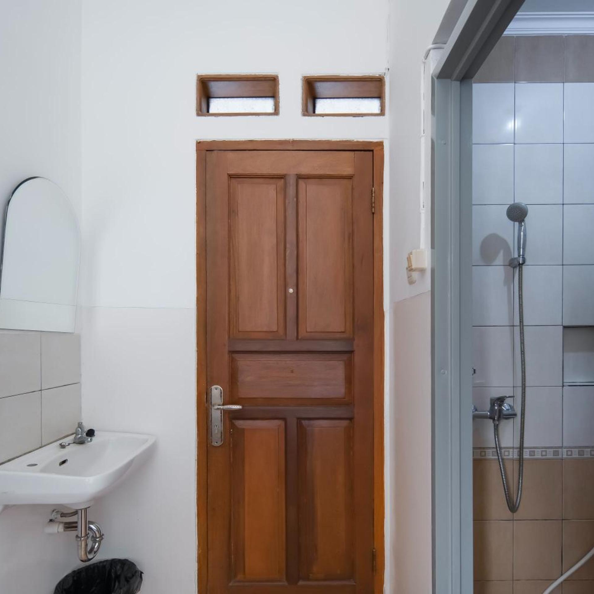 OYO 196 Horizone Residence 19/22