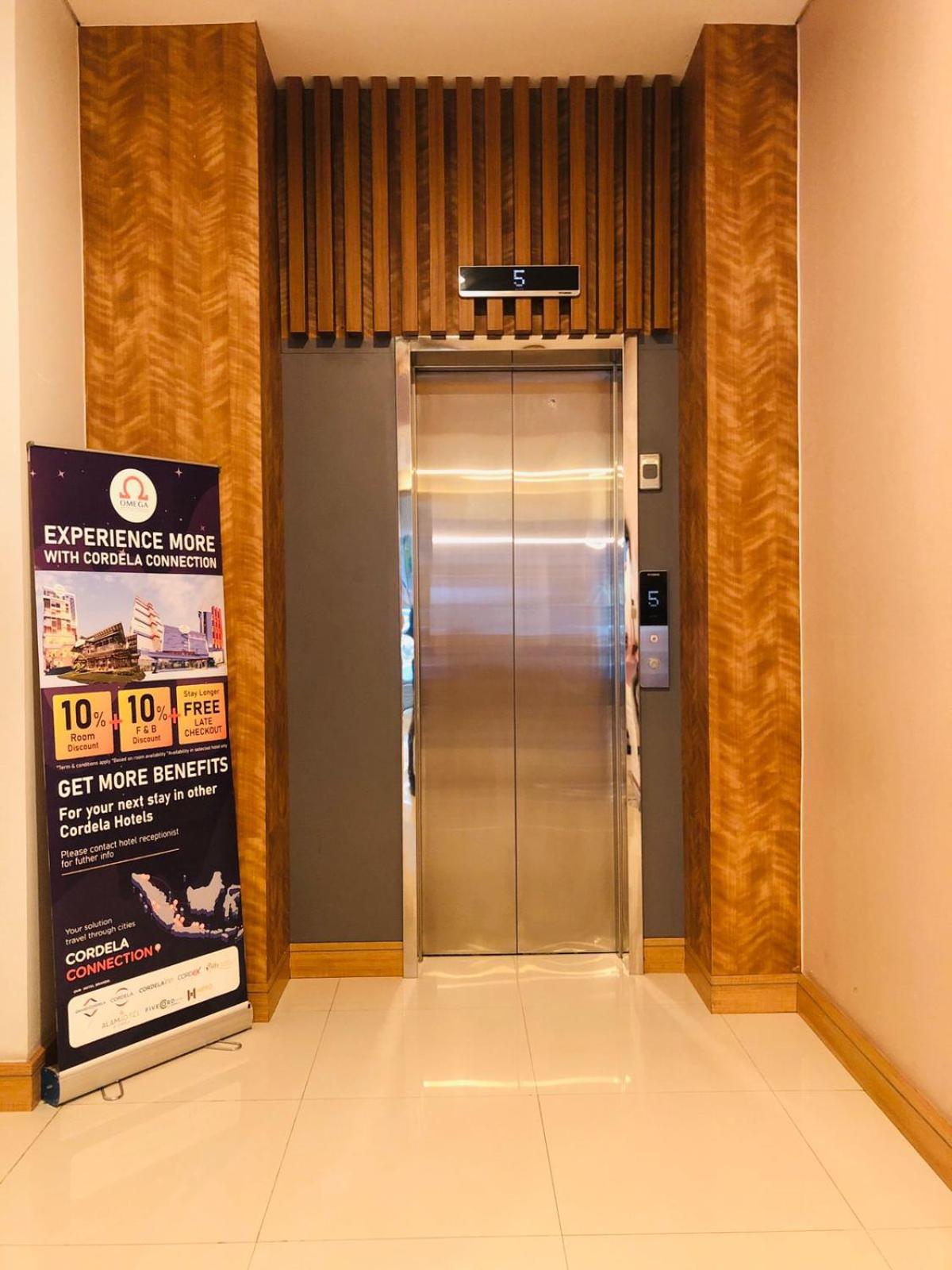 Cordela Inn Millennium Medan 9/48