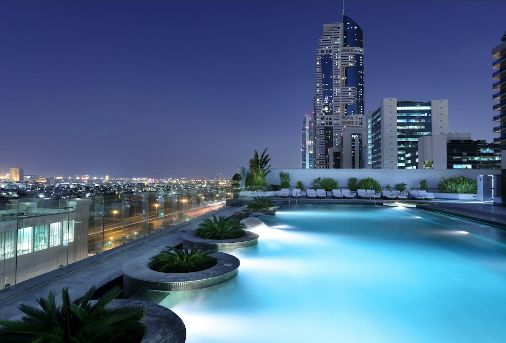 The Tower Plaza Hotel Dubai 78/84