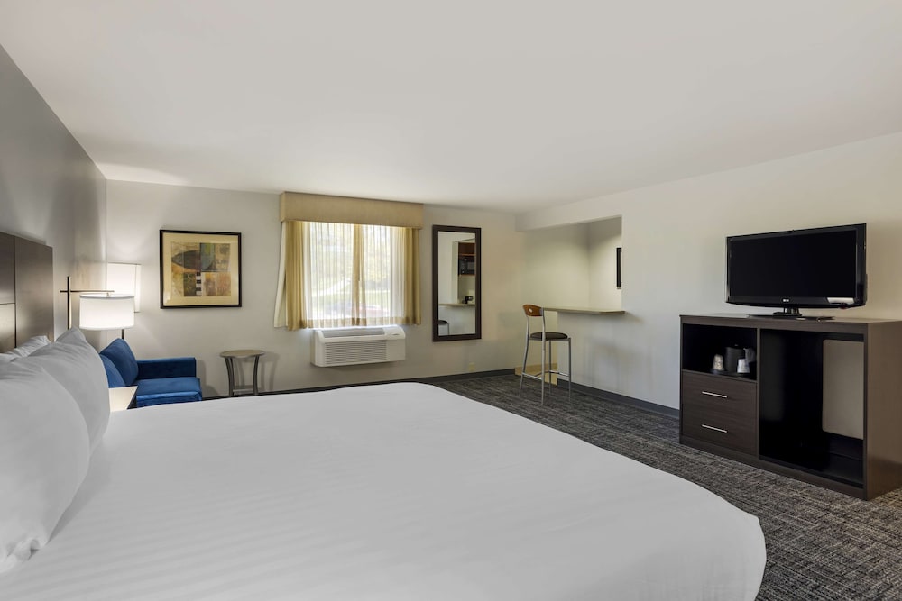 جناح بسرير كينج، Best Western Dubois Hotel 4/7