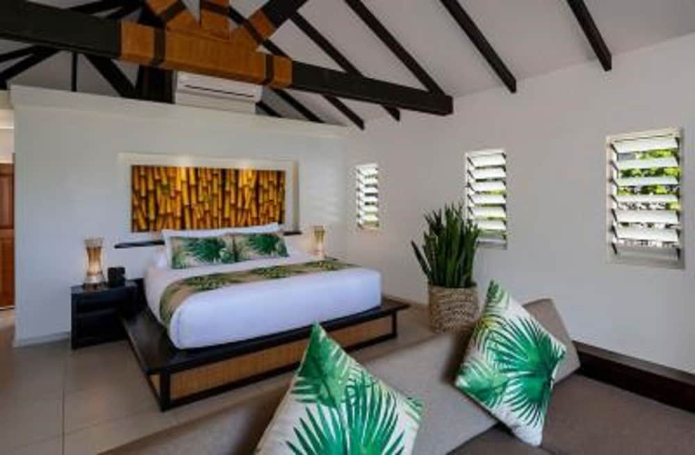 Lomani Island Resort and Spa - Adults only 24/62