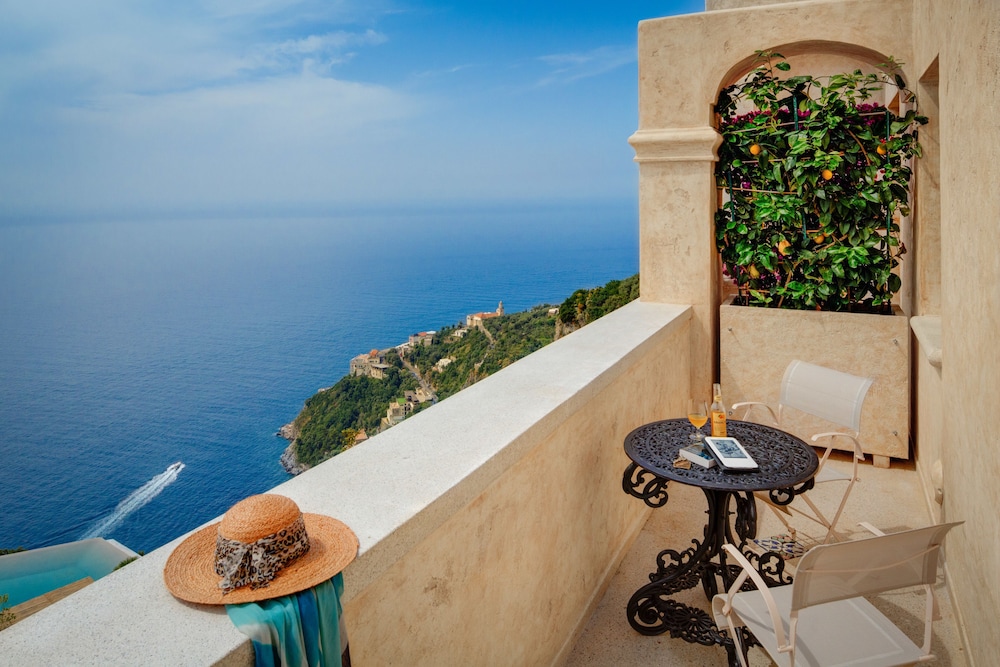 Monastero Santa Rosa Hotel and Spa 2/83