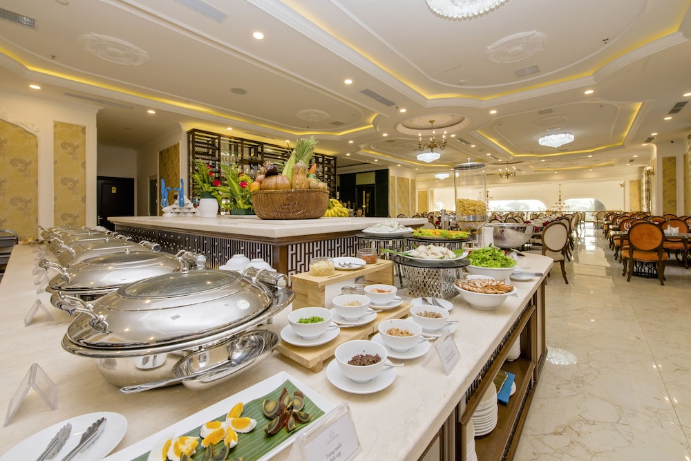 Eden Ocean View Hotel Da Nang 54/64
