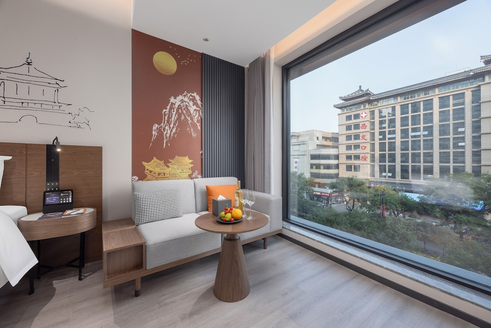 UrCove by Hyatt Xi'an Bell Tower Huimin Street 16/47