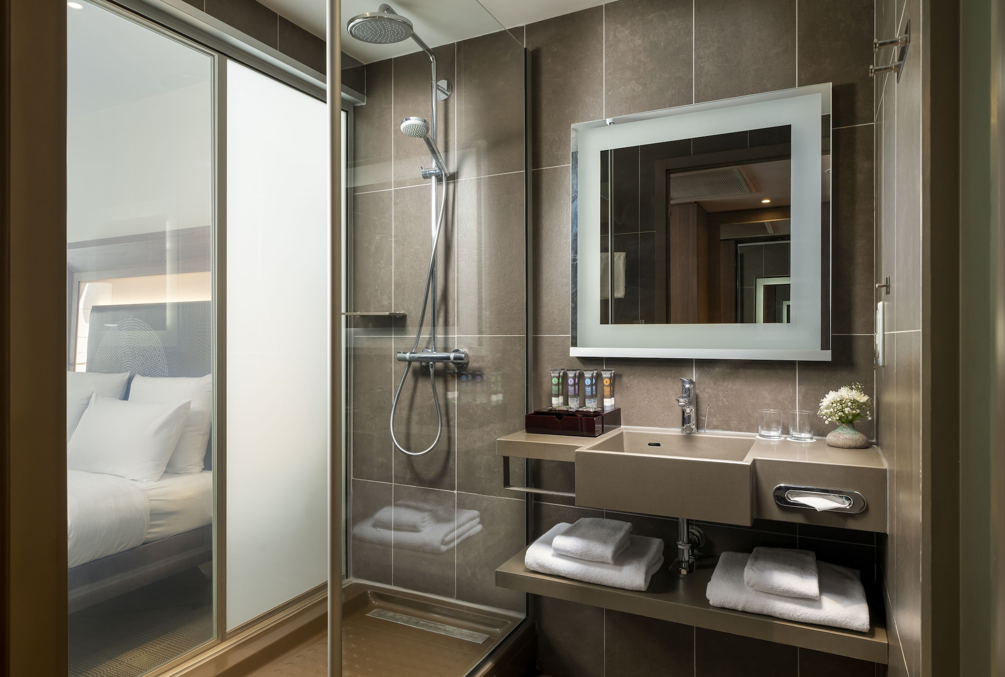 غرفة سوبيريور بسريرين منفصلين، Novotel Istanbul Bosphorus Hotel 9/10