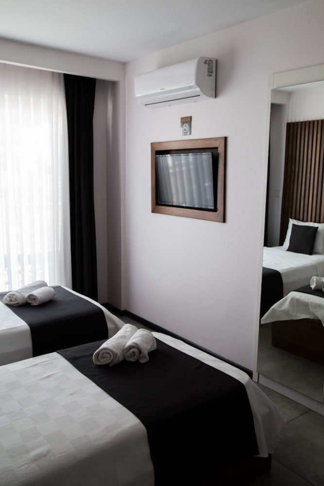 EXEN HOTEL 19/50