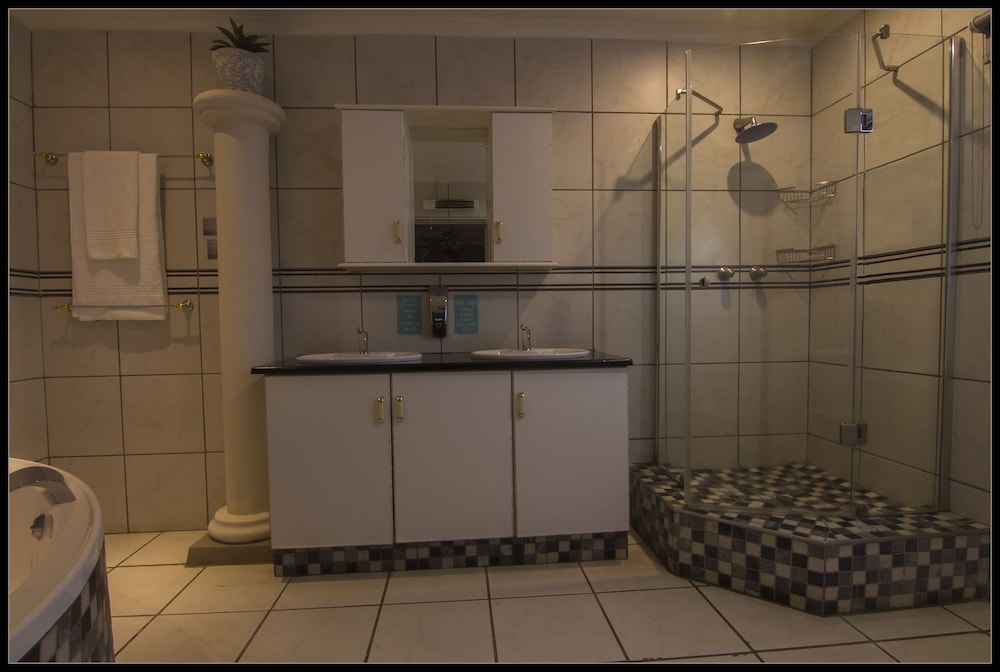 Cocomo Guesthouse Spa And Conference Centre 8/100