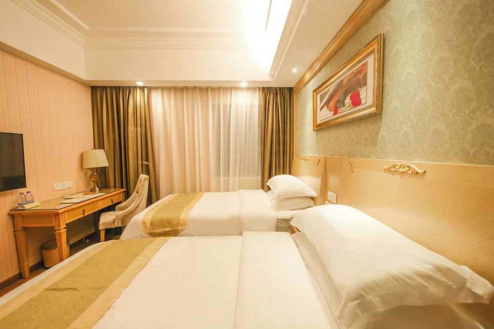 Vienna 3 Best Hotel (Guangzhou Convention & Exhibition Center Chigang Road) 12/55