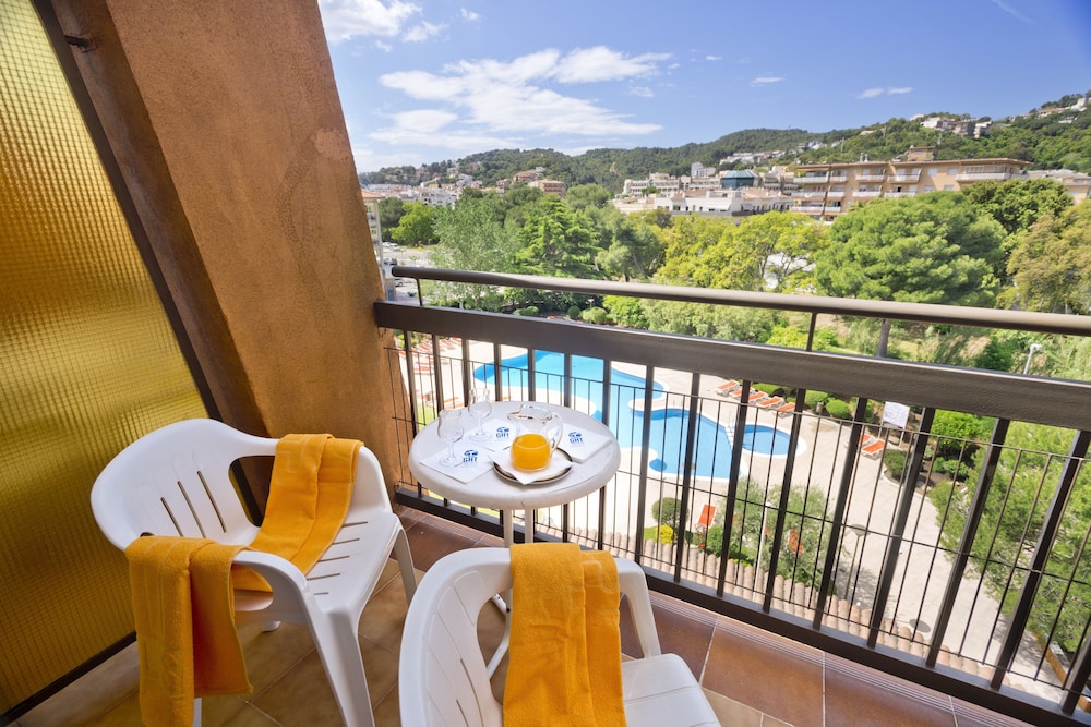Aparthotel GHT Tossa Park 21/50