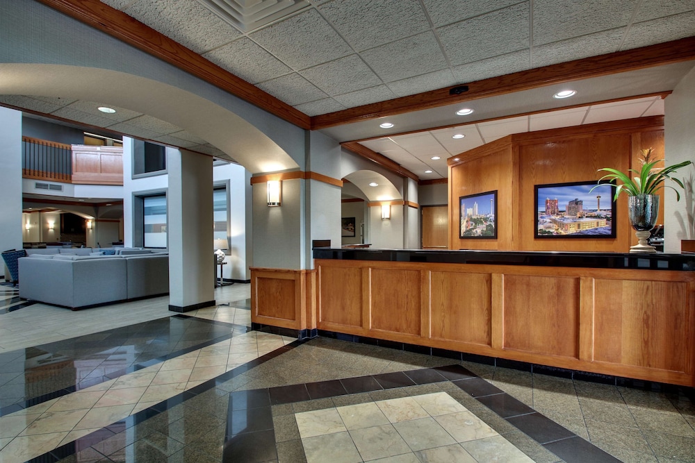 Drury Inn and Suites San Antonio Northwest Medical Center 4/50