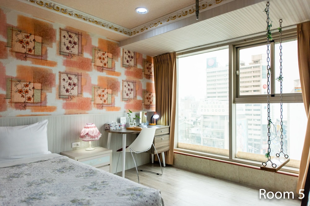 Gwawa Hotel 34/49