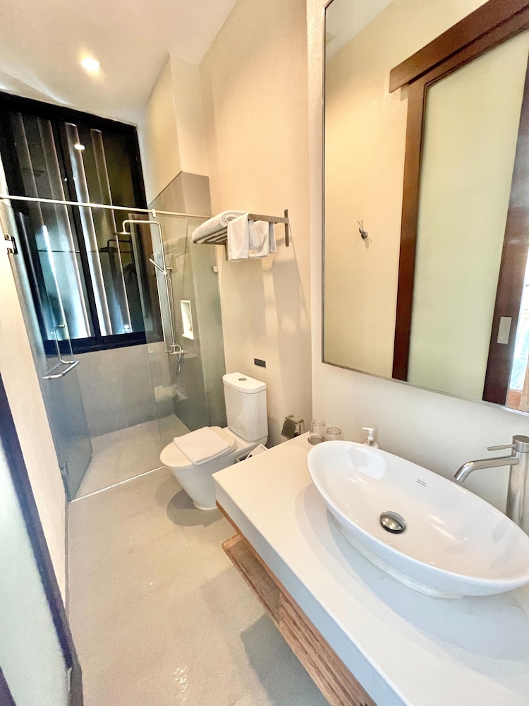 Zensala Riverpark Resort 75/78
