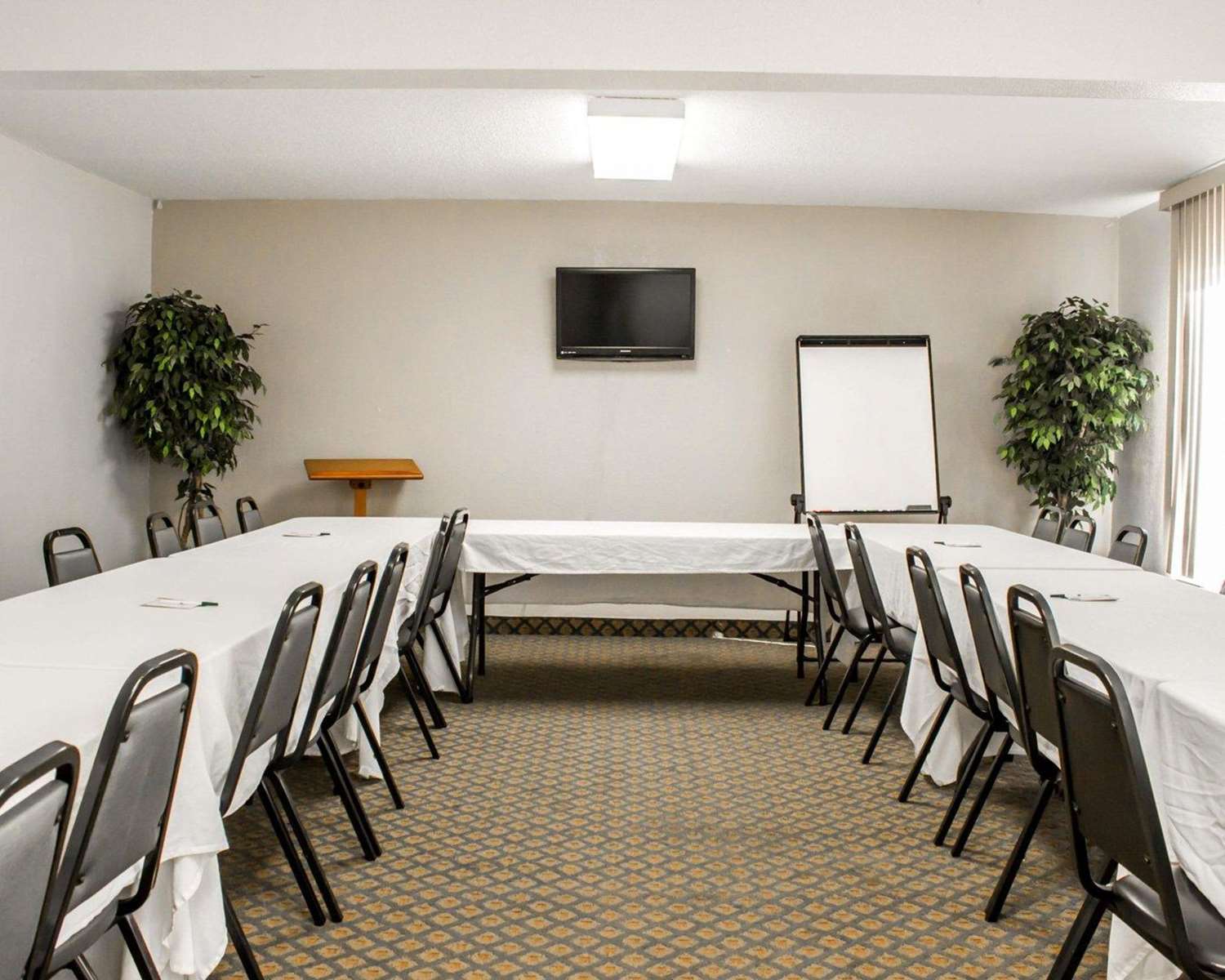 Quality Inn Rocky Mount near Event Center 33/39