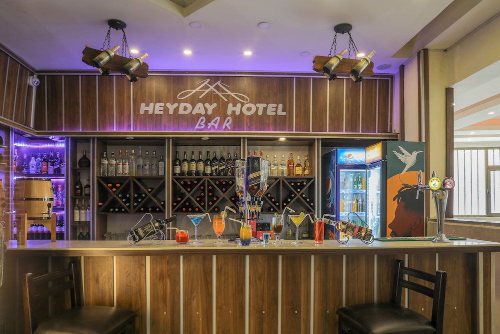 Heyday Hotel 31/35